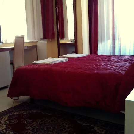 Conte Ruggero 3*