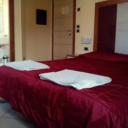 Hotel Conte Ruggero 3*