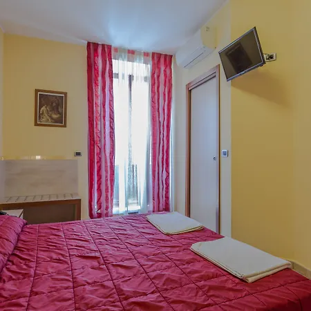 Отель Conte Ruggero 3*