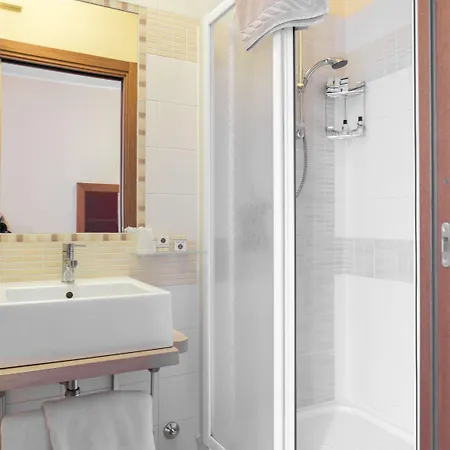 Hotel Conte Ruggero Serra San Bruno