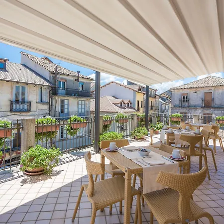 Conte Ruggero 호텔 3*