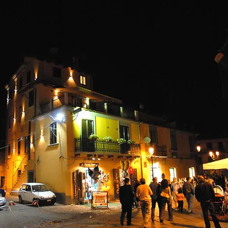 Conte Ruggero Serra San Bruno