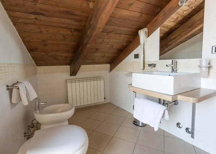 Hotel Conte Ruggero Serra San Bruno