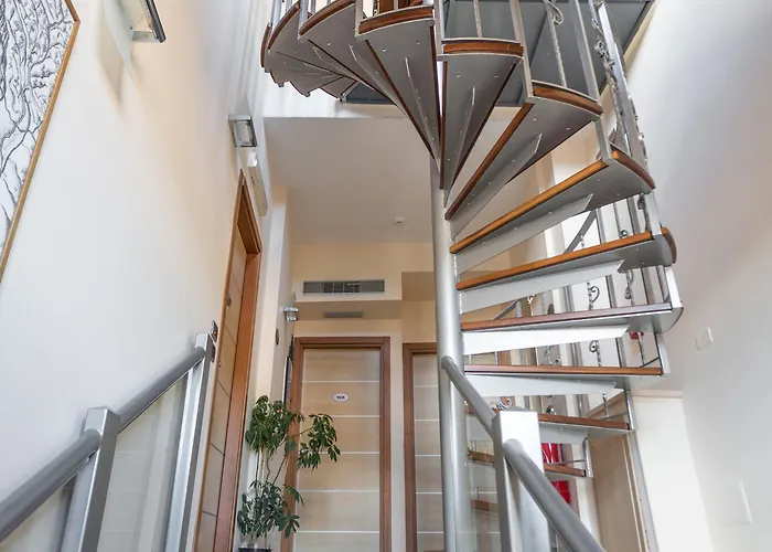 Hotel Conte Ruggero 3*