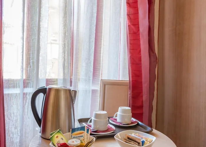 Conte Ruggero Hotel 3*